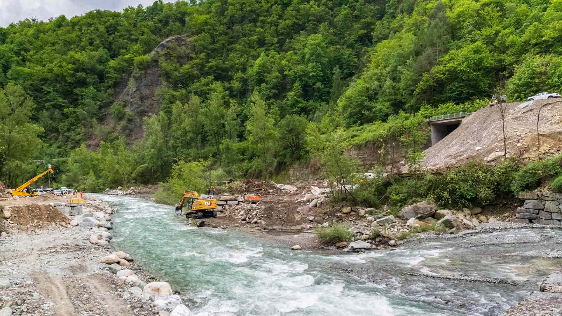 lavori sul fiume bogna frana bognanco