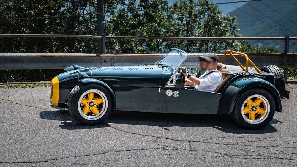 auto storiche epoca evento corriamo per un sorriso in val bognanco