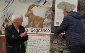 Inaugurazione Manimali mostra e murale NaturaBenessereCultura e Guido Daniele a Bognanco